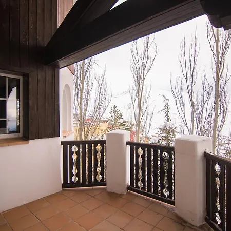 Chalet Chezmoihomes Luxury Snowpatch *